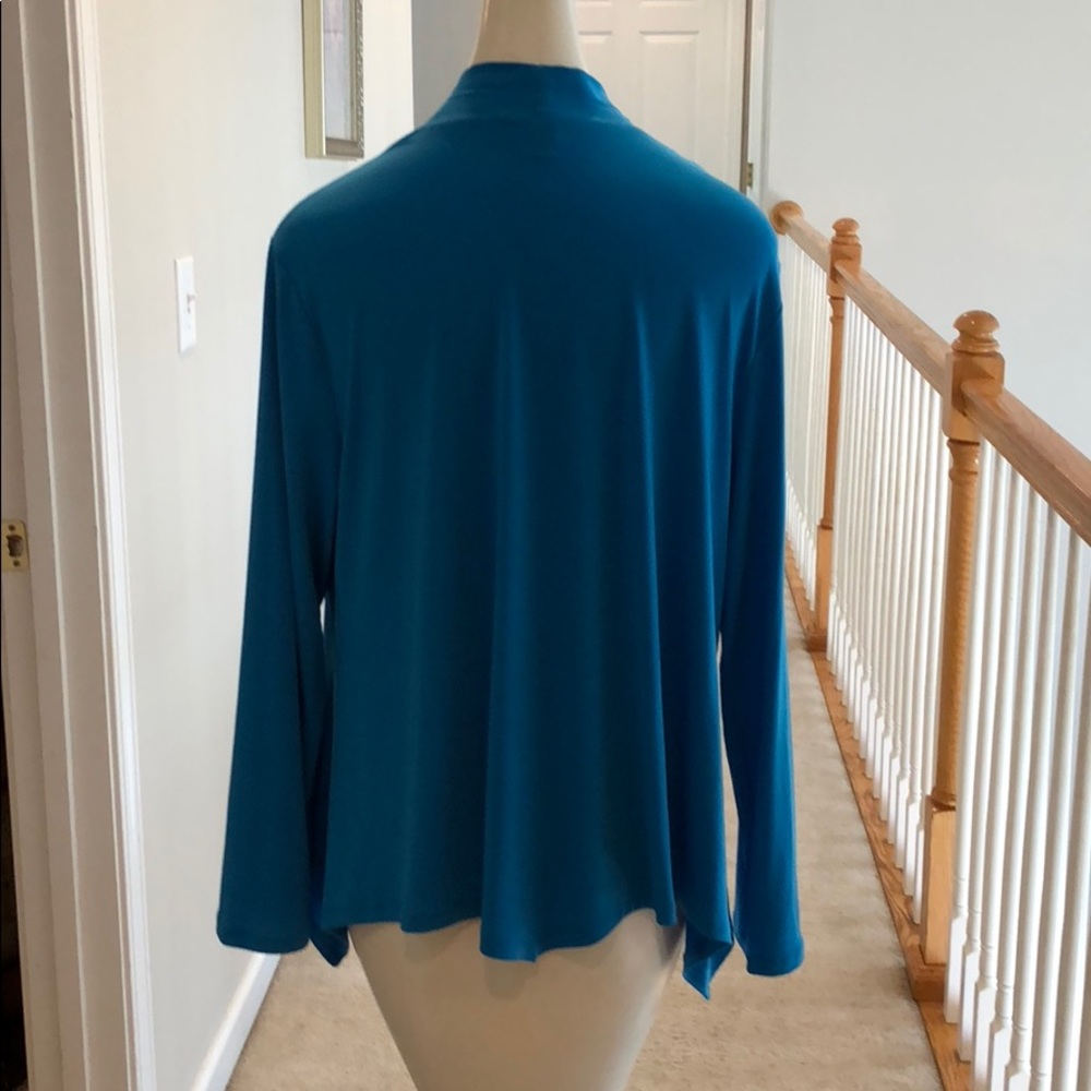 Jacket - Picture 3 of 4